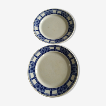 Set of 2 Badorviller plates