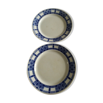 Set of 2 Badorviller plates