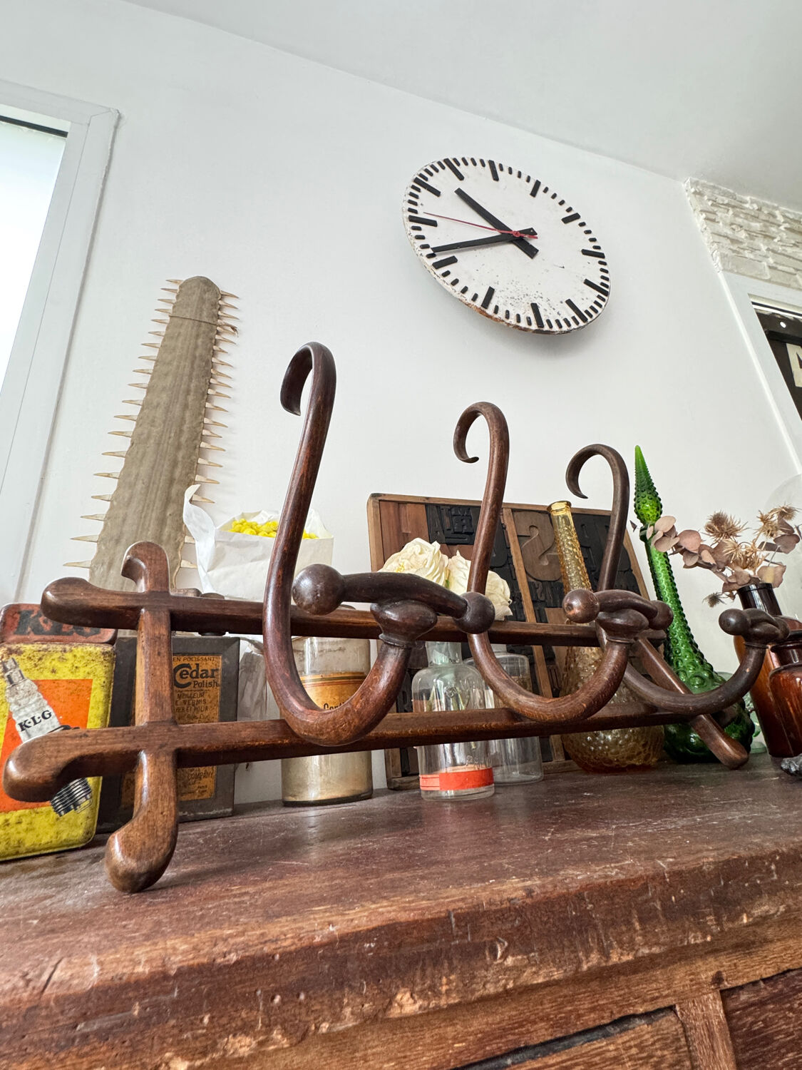 Porte manteau mural en bois Thonet