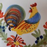Decorative plate in earthenware with rooster design. Late 19th century.