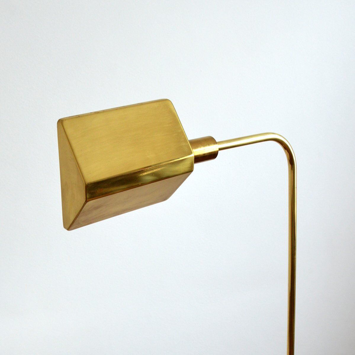 Lamppost / adjustable guided 1970s vintage gilded brass