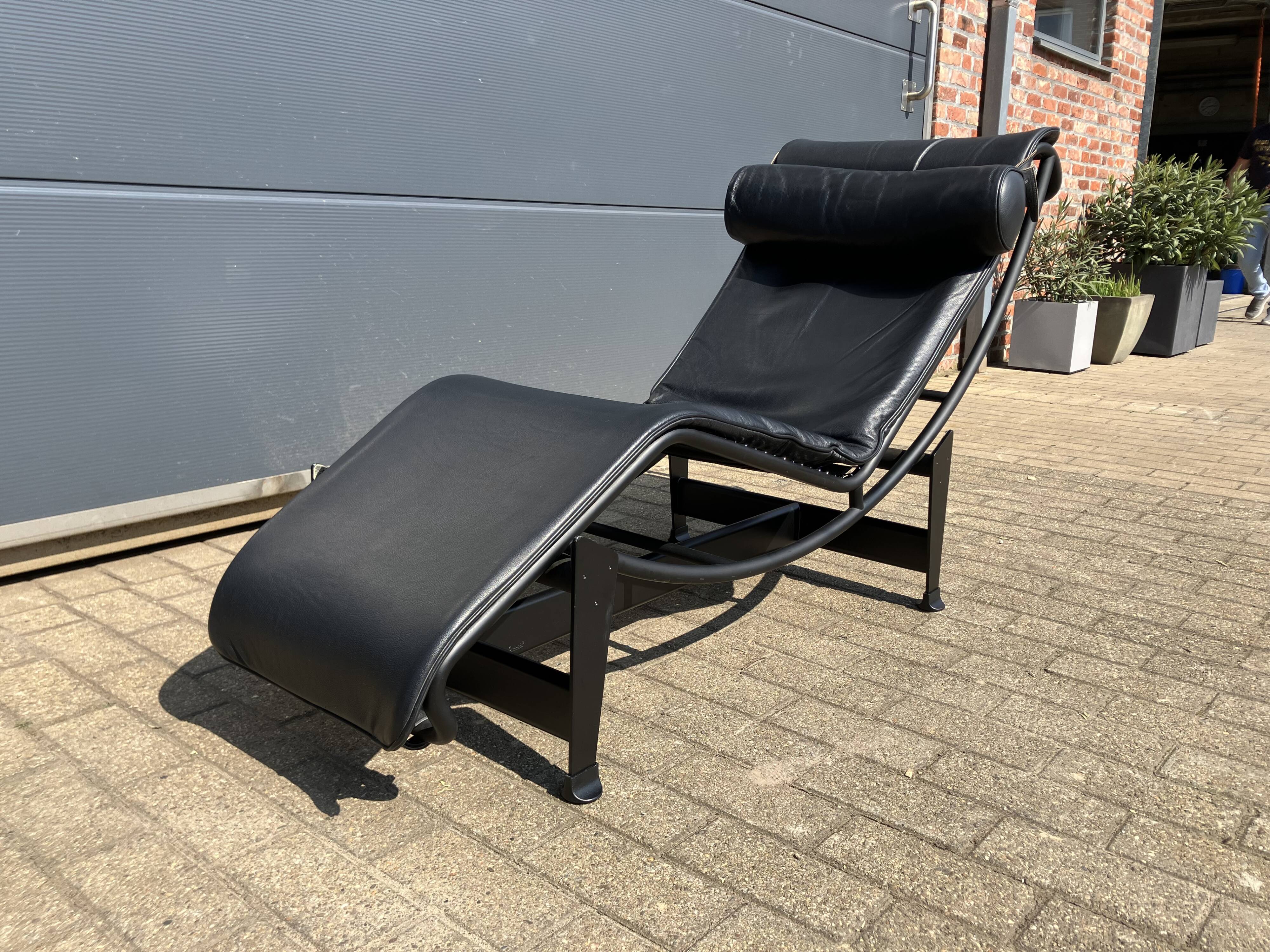 Originele Cassina Le Corbusier Lc4 Black on Black, Bijna als new!