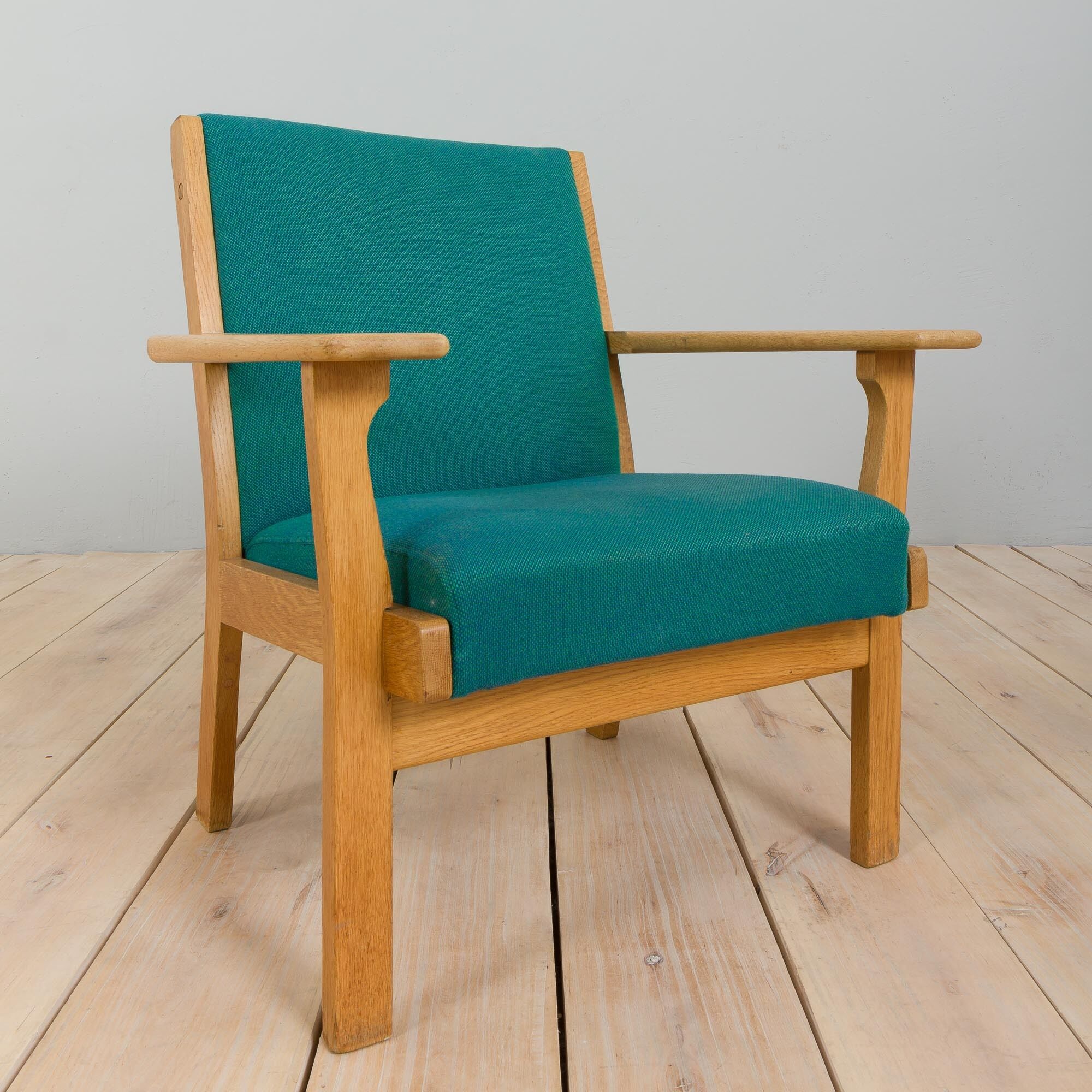 Hans Wegner oak armchair model Ge 181, Getama, Denamrk 1970s
