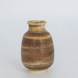 Small Mid-Century Scandinavian Modern Collectible Honey Stoneware Vase by Gunnar Borg, Set of 4