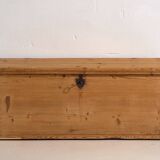 Antique storage trunk (c.1920)