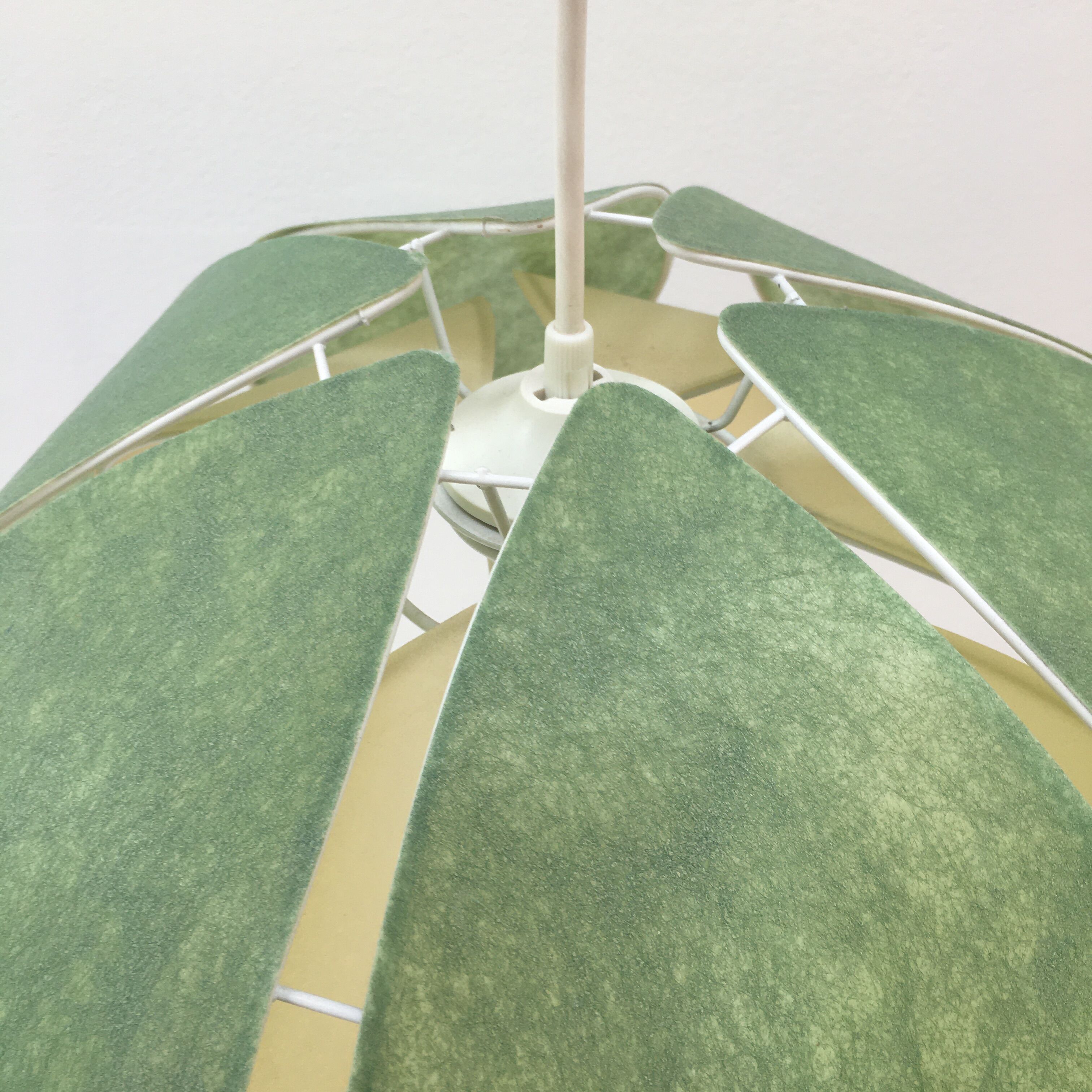 Lotus flower suspension