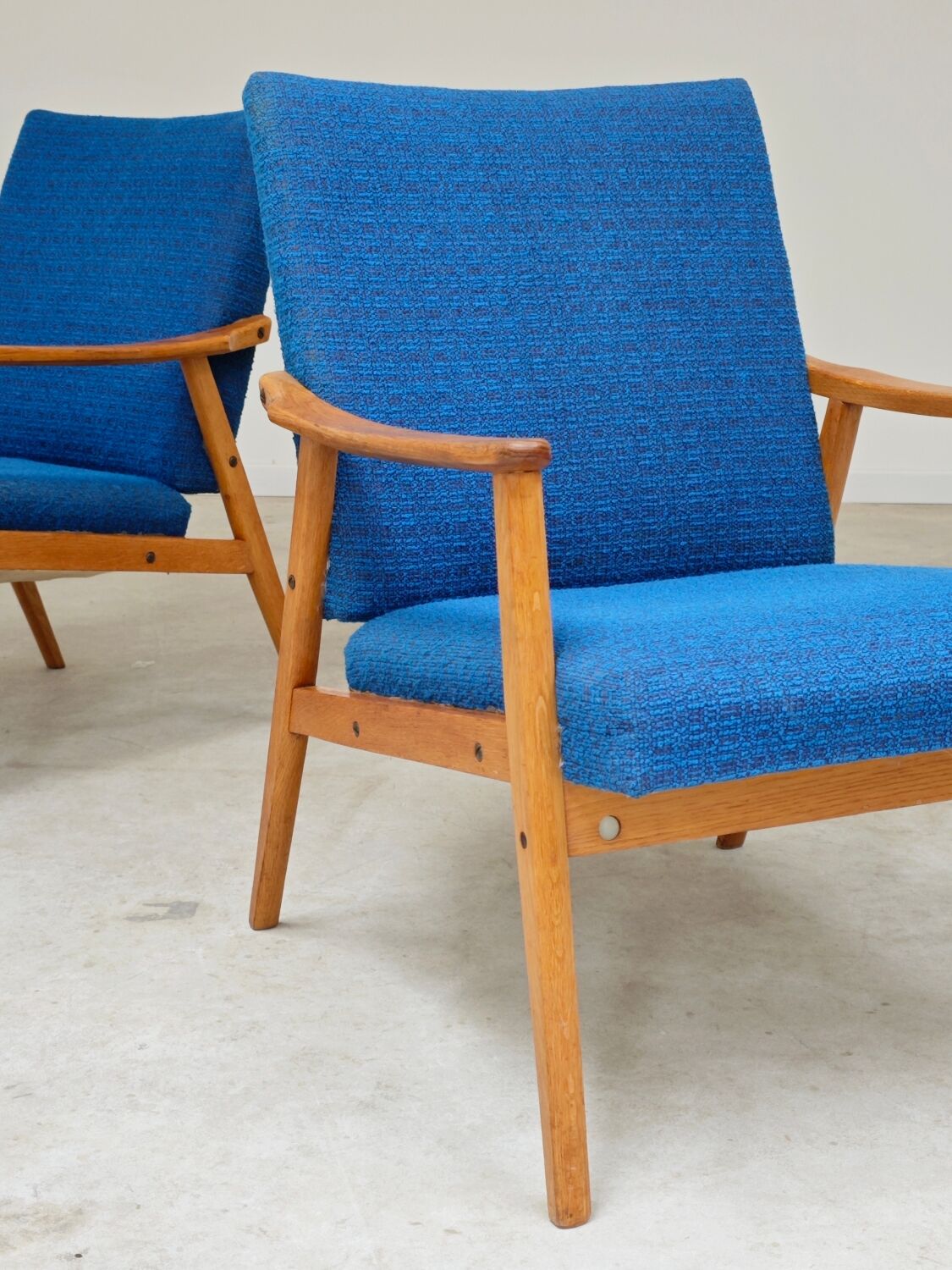 Pair of blue armchairs by Jiri Jiroutek for Interier Praha, 1960