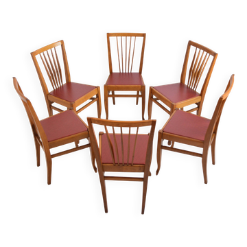 Set of 6 vintage chairs from the 1960s.