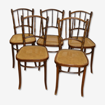 Lot de 5 chaises de bistrot cannées