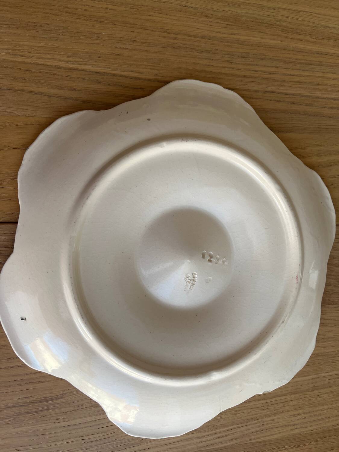Assiette à huîtres terre de fer 1221 Longchamp