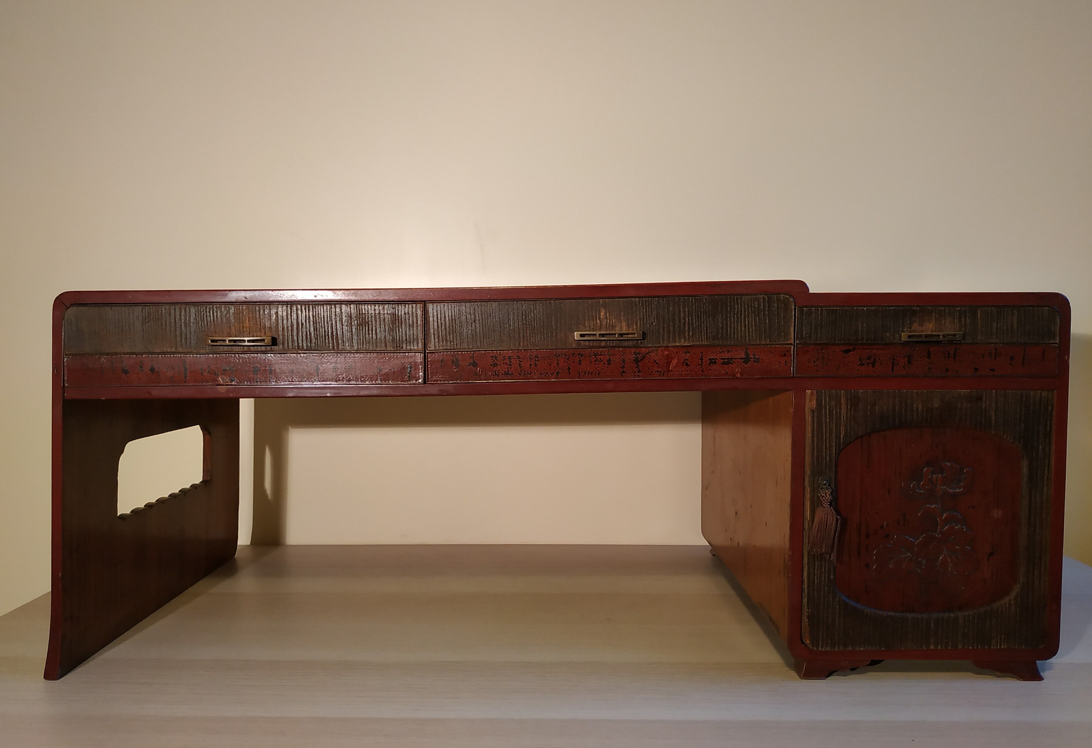 Schoolboy coffee desk - art deco - Japan 1920-30