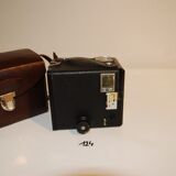 Former BROWNIE SIX-20 camera Camera Model D
