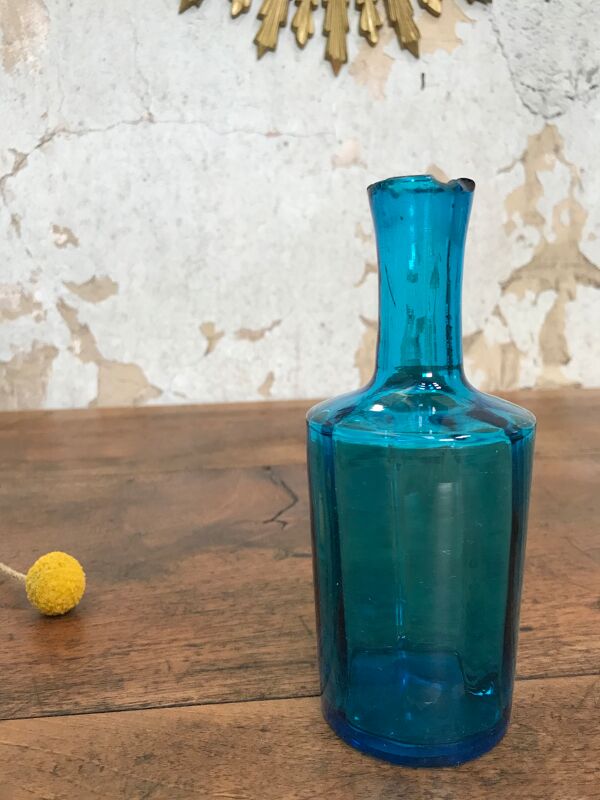 Lot de 3 fioles en verre bleu
