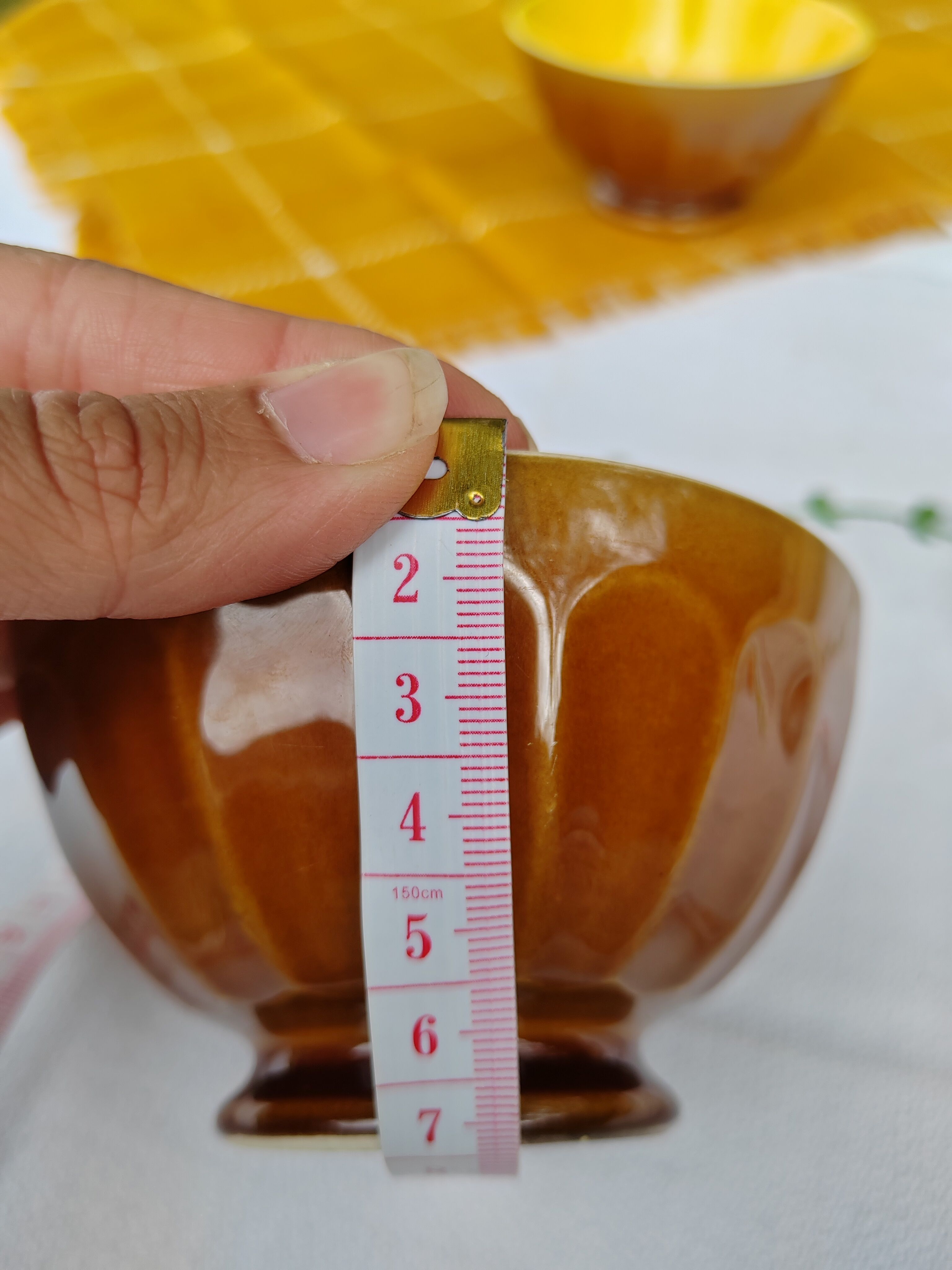 Pair of brown/yellow ribbed bowls - Digoin & Sarreguemines