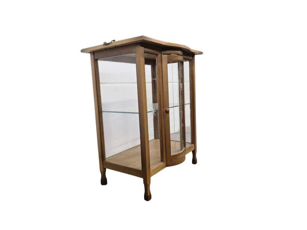 Vintage wooden bar cabinet / display case / shelf