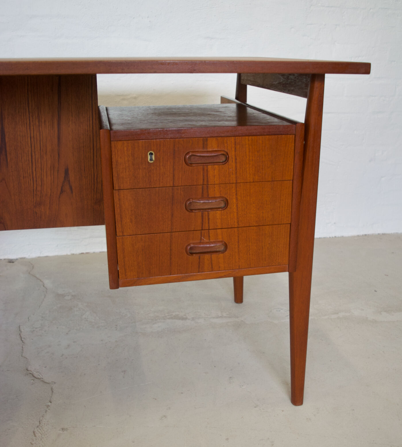 Teak 'Floating' Desk By Gunner Nielsen For Tibergaard, Denmark.