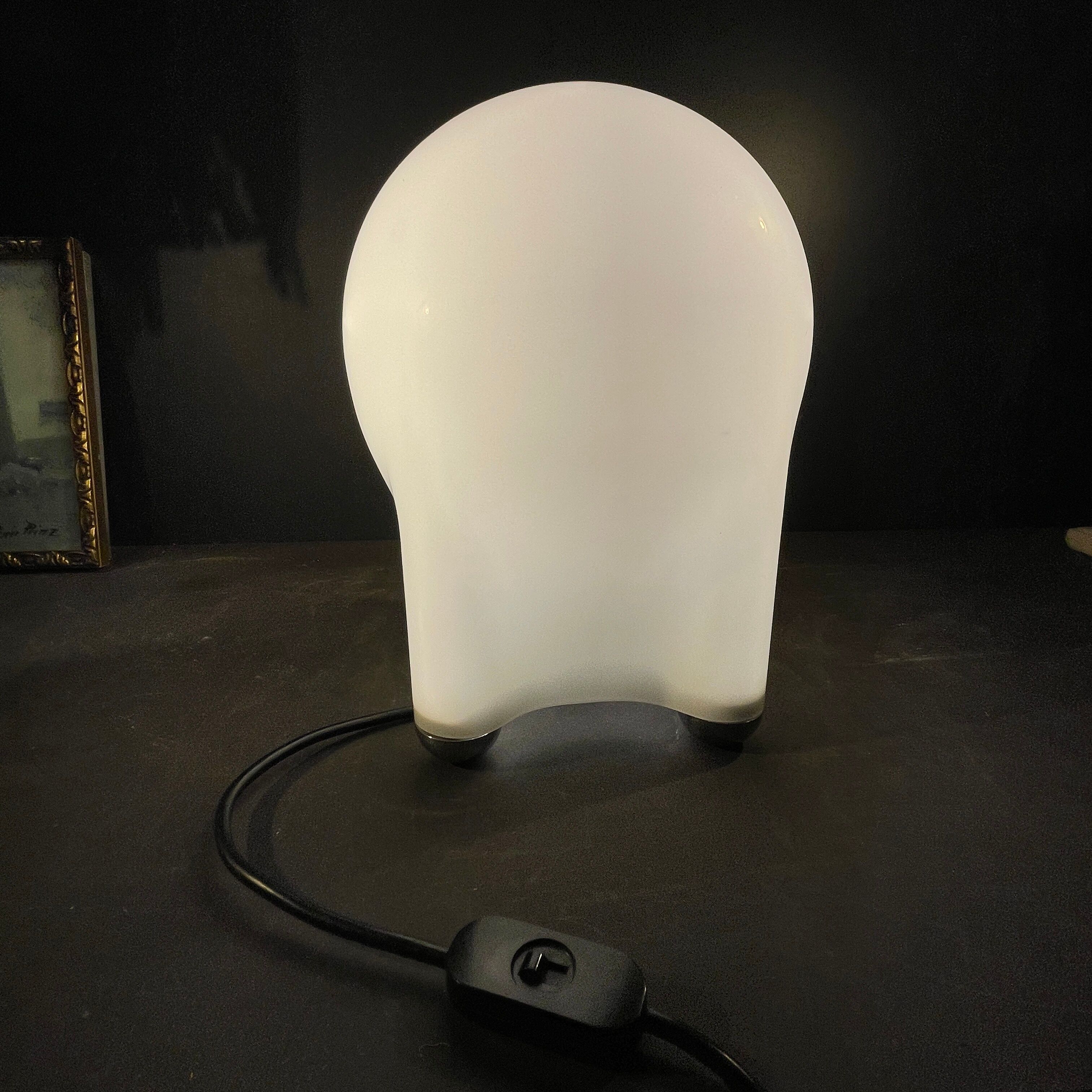 Giotto Stoppino for Tronconi in 1976, Table Lamp "Drop" in Opaline Lined Glass