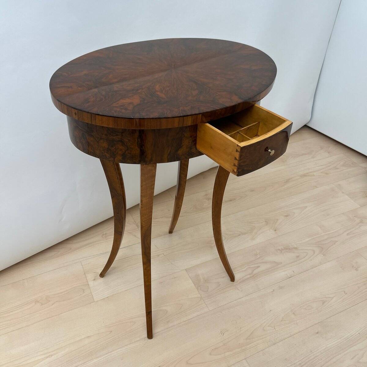 Oval Biedermeier Side Table with Drawer in Walnut Veneer, South Germany, 1820