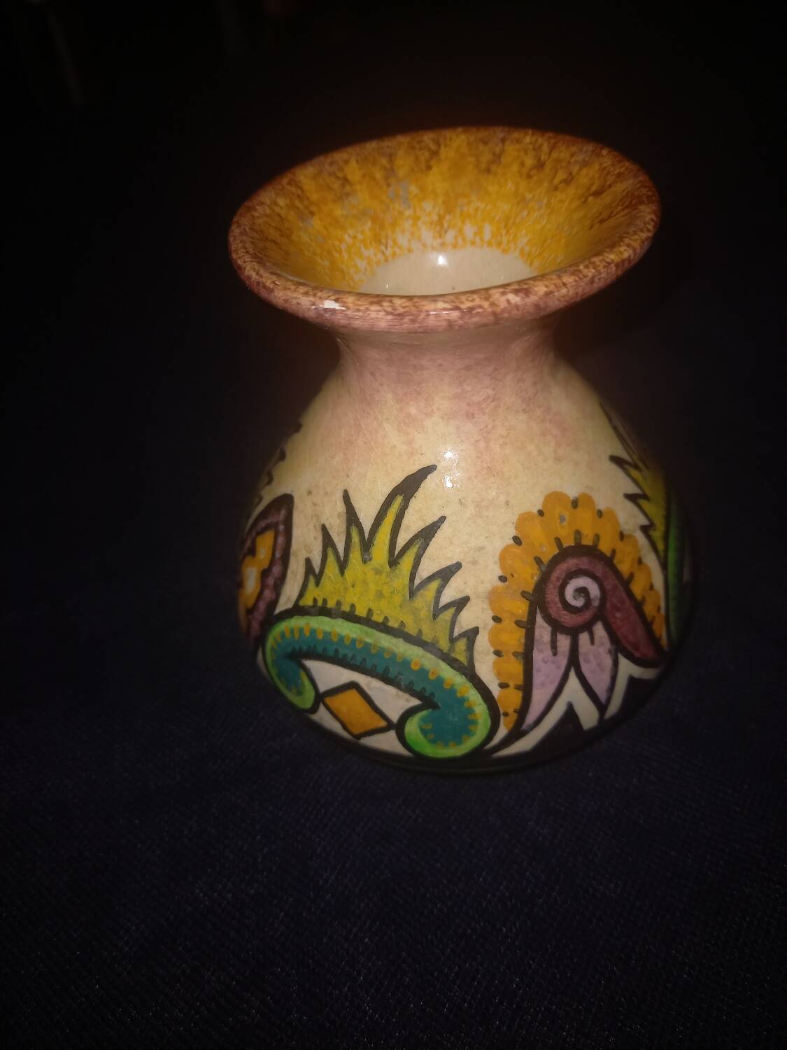 Small vase signed Foulen