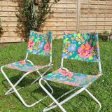 pair folding beach chairs