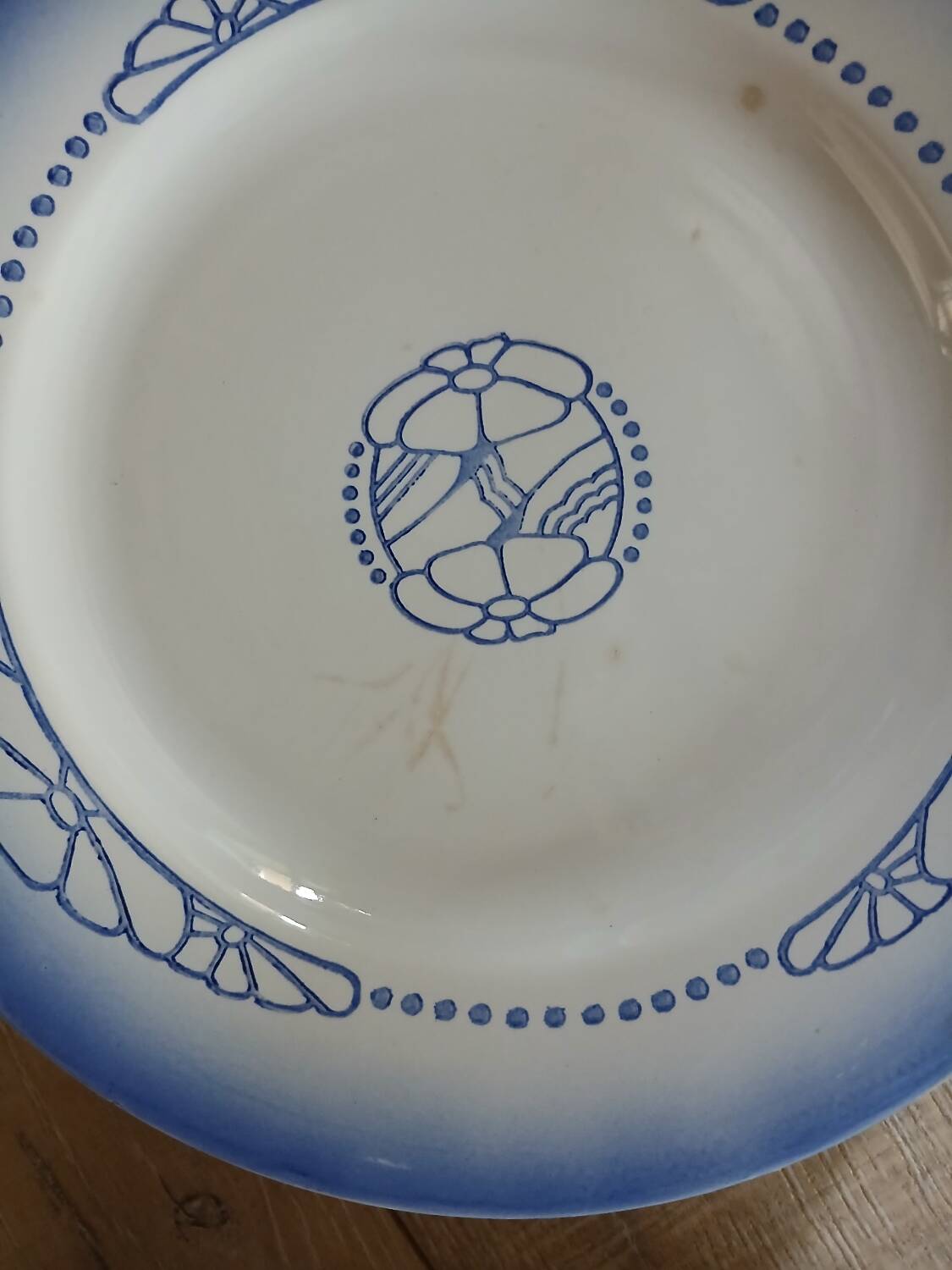 8 old Digoin and Sarreguemines dinner plates