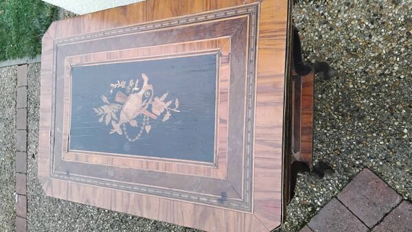 Travailleuse, coiffeuse en bois noirci et marqueterie, époque Napoléon III