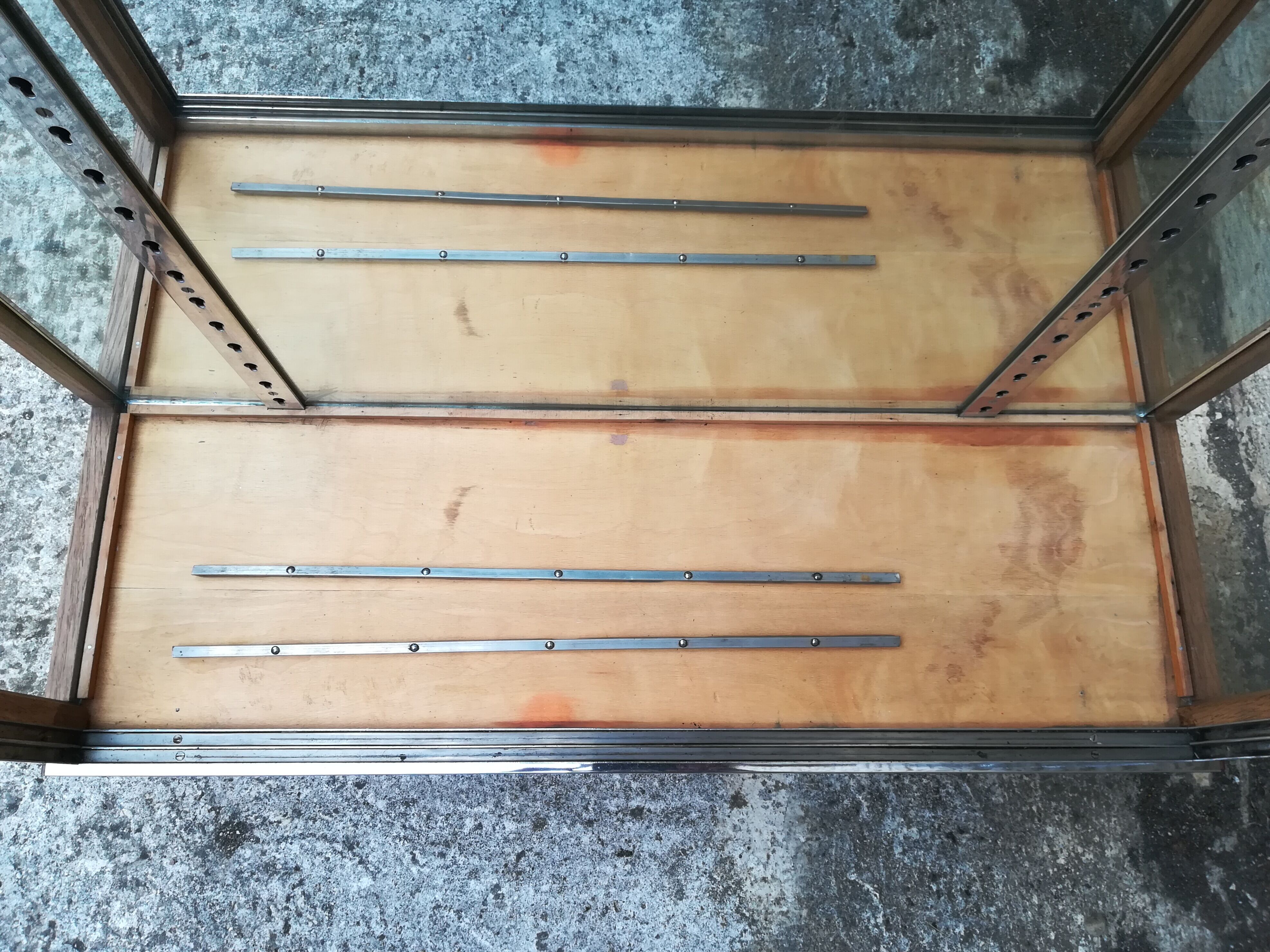 Chrome and wood metal showcase