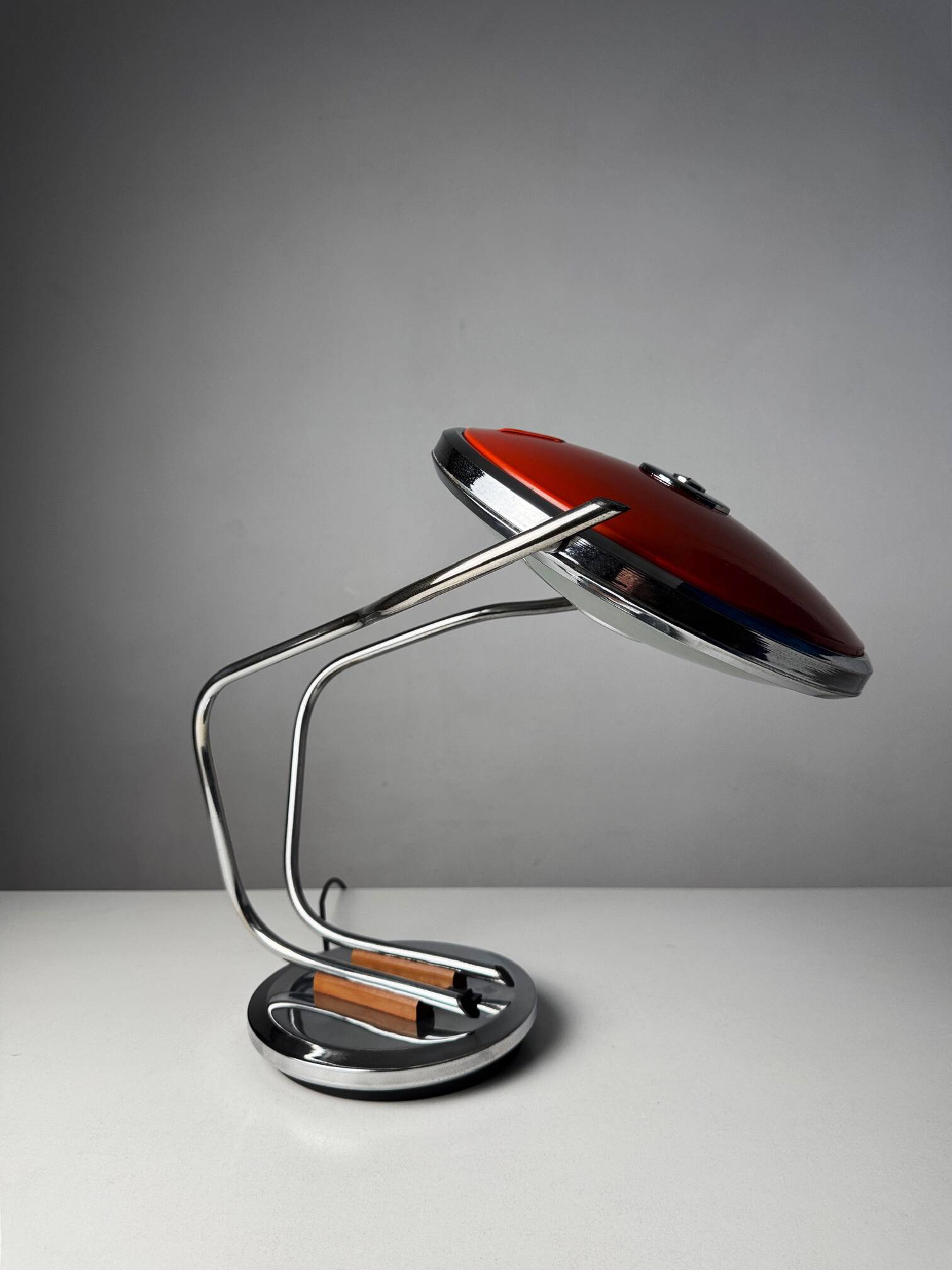 Lampe de bureau vintage Teio – Design argentin de l'ère spatiale (années 1970)