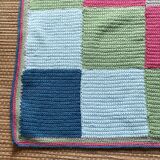Couverture bébé , plaid crochet vintage 80X90 cm