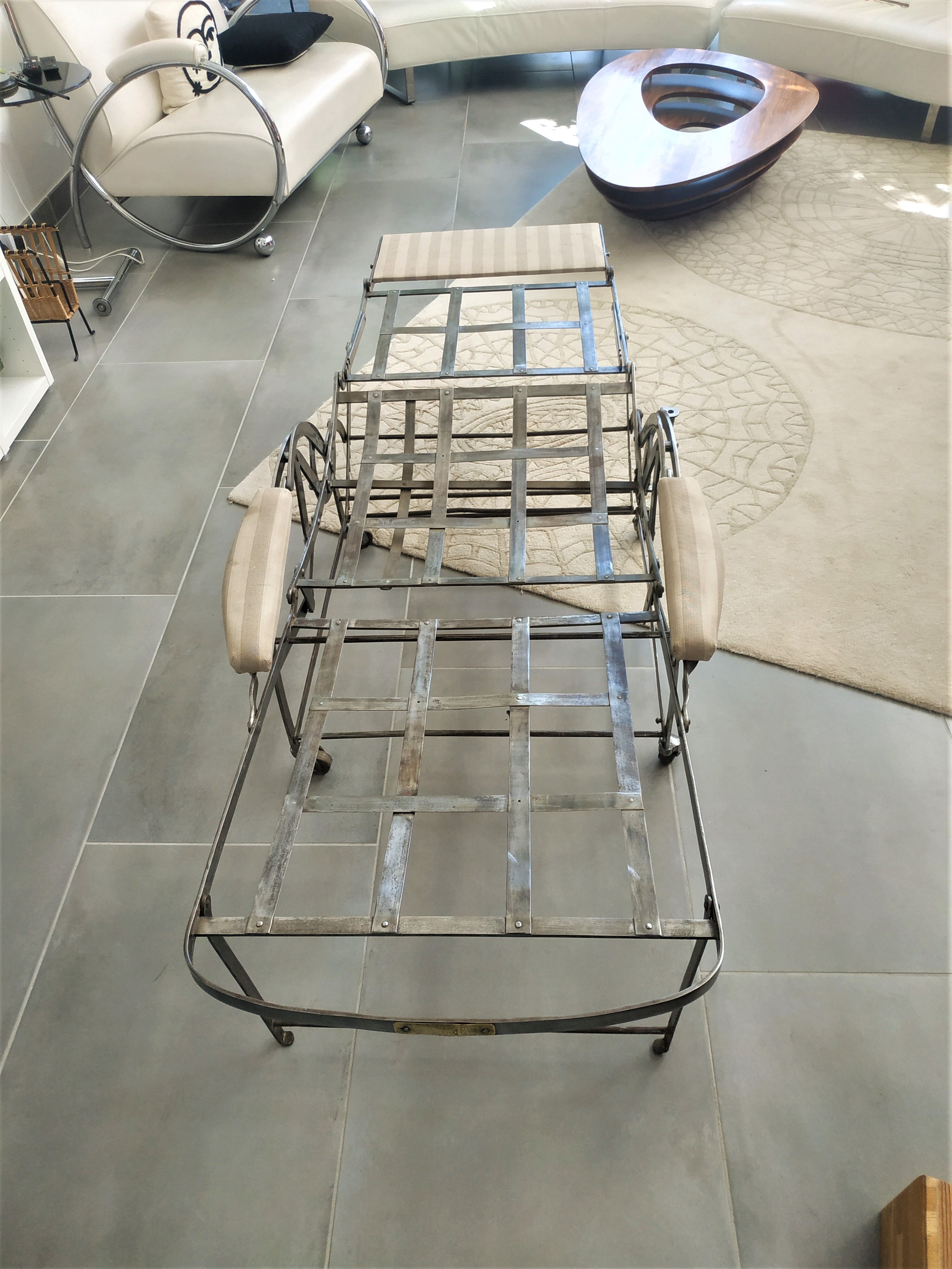 Wilson's adjustable folding chair made of steel produced in 1871