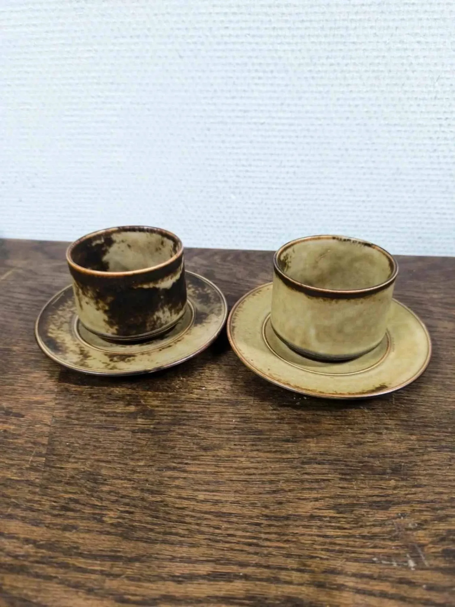 Set of 2 cups and saucers Langenthal