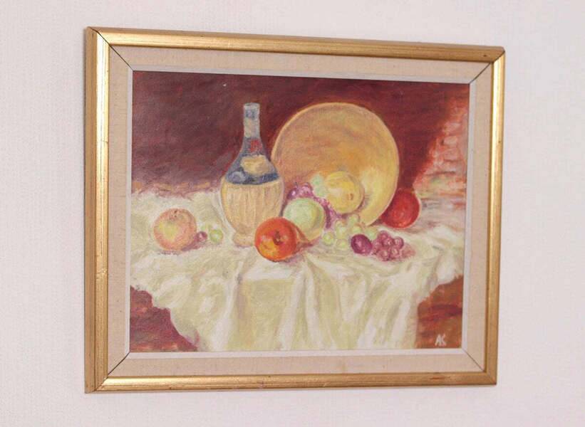 Original Swedish oil on canvas – “Still Life with Fruit and Bottle” by A.K. – vintage & framed – 40 × 48 cm (15.7" × 18.9")
