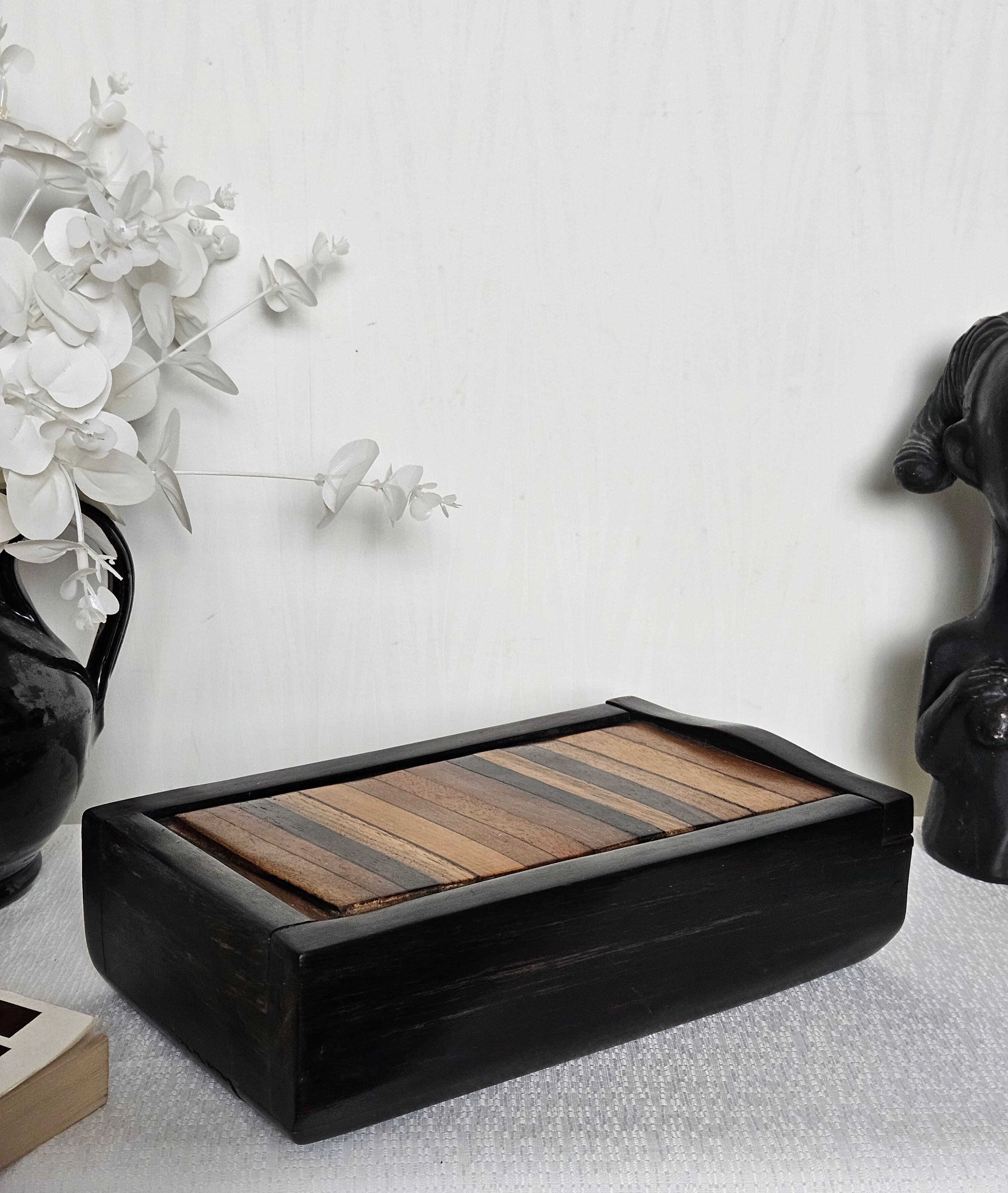 Coffret en ébène de macassar artisanal