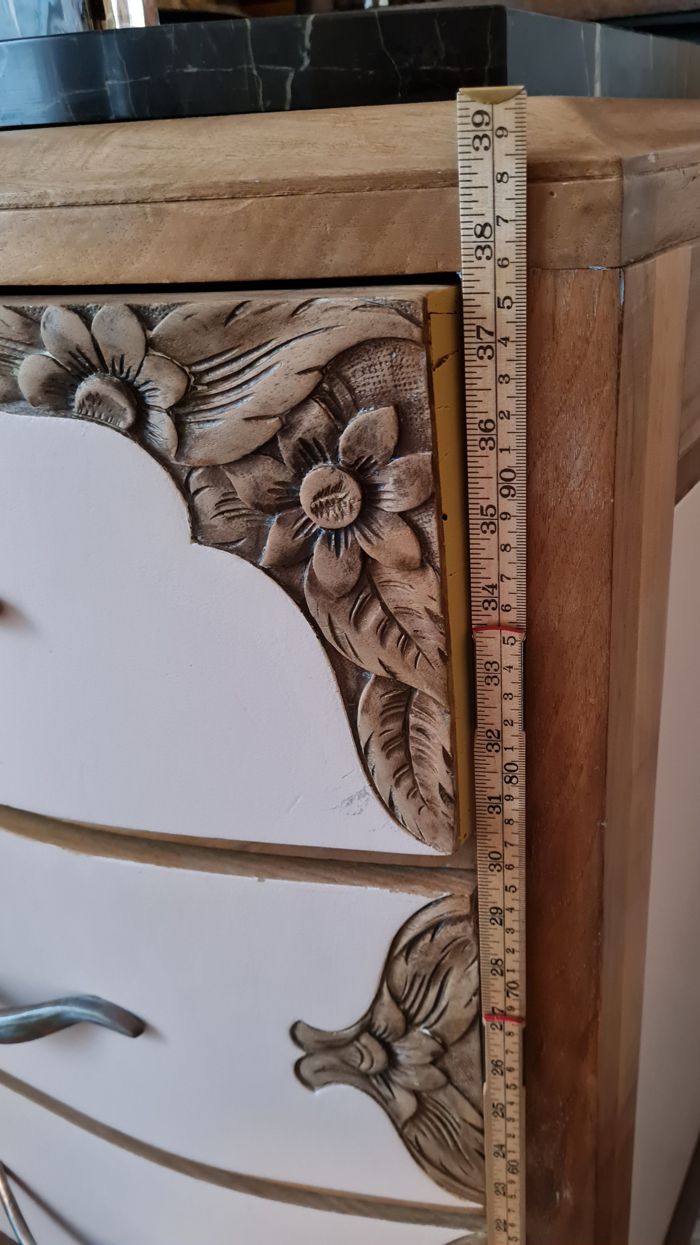 Commode wardrobe art deco pink