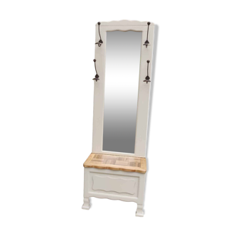 Entrance furniture