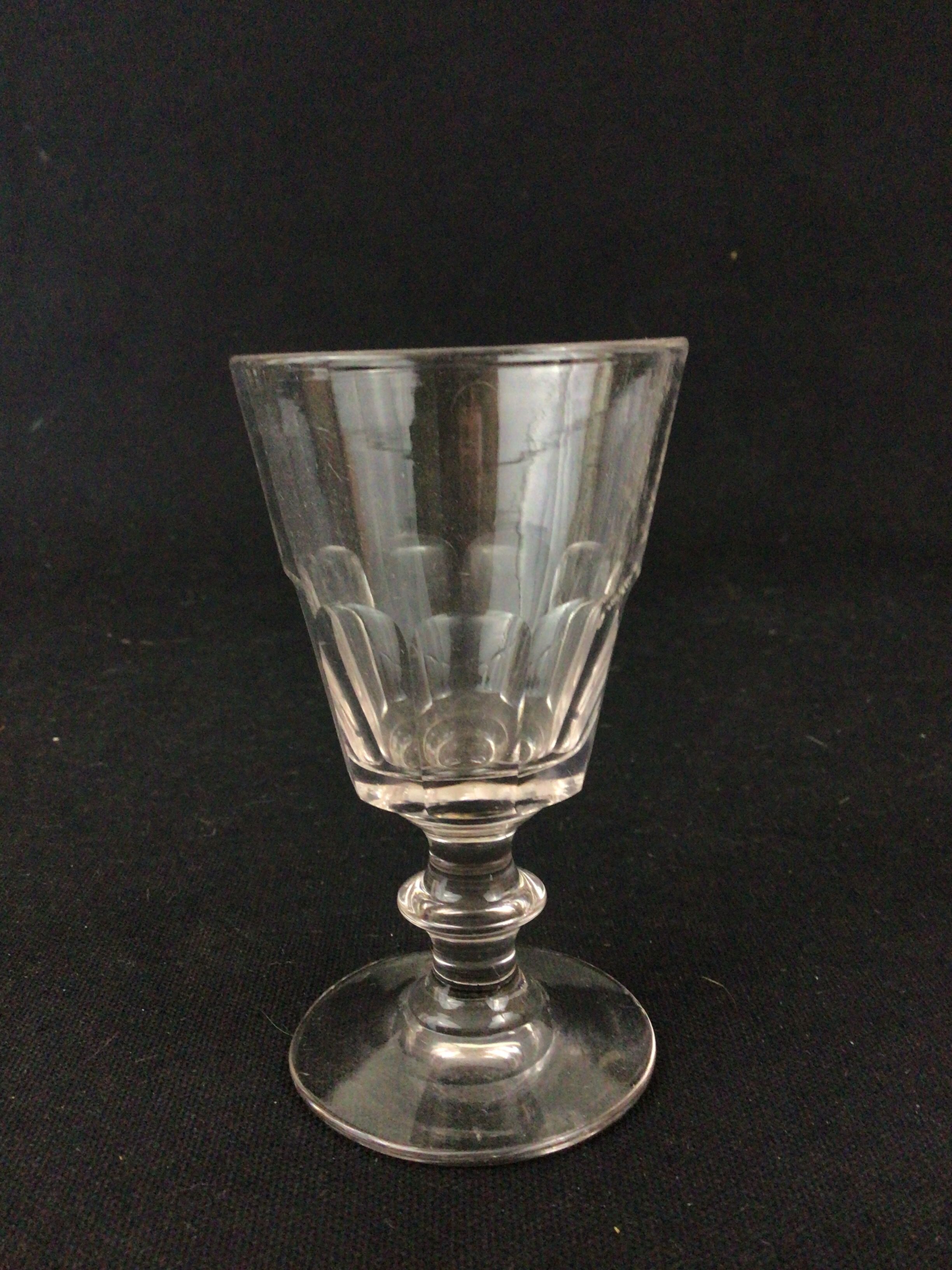 6 crystal glasses of Baccarat Saint Louis XIXeme