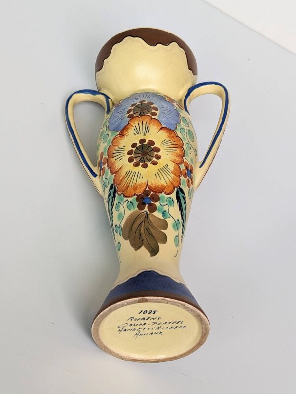 Vase Amphore Céramique Gouda Holland - Rubens motif fleurs peintes à la main - Modèle 1035