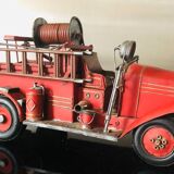 Camion de pompiers ancien