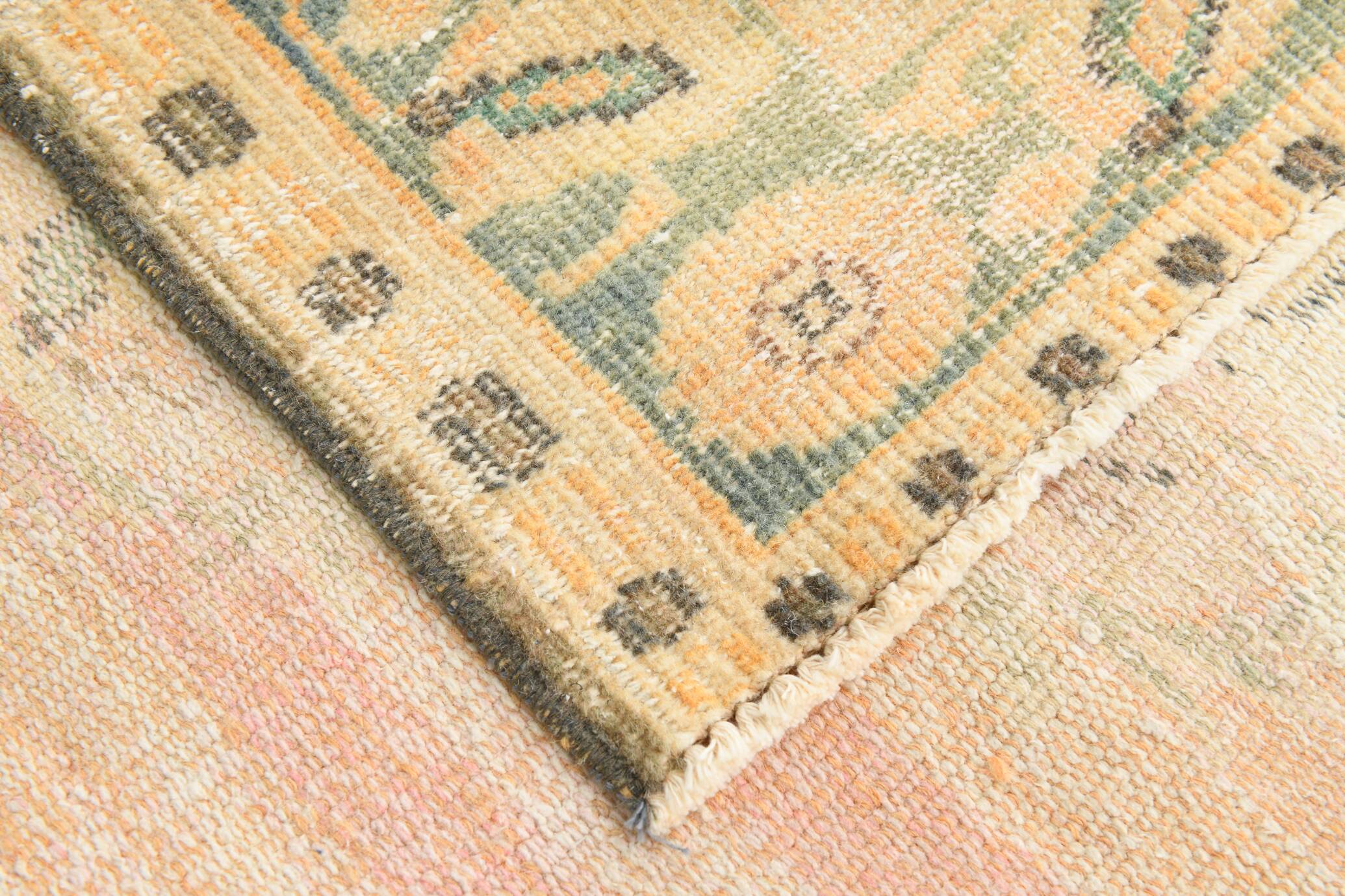6x9 Vintage Cream & Orange Vintage Rug, 172x276Cm