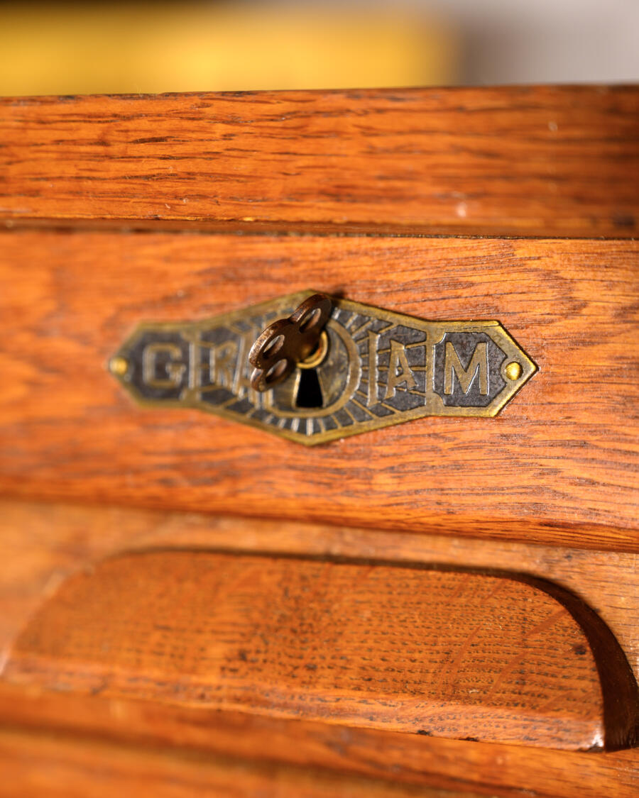 Gradiam curtain furniture