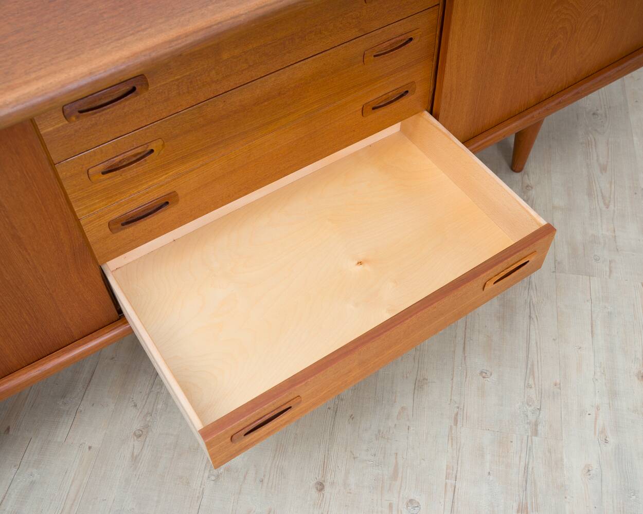 Teak enfilade, H.P Hansen Made in Denmark