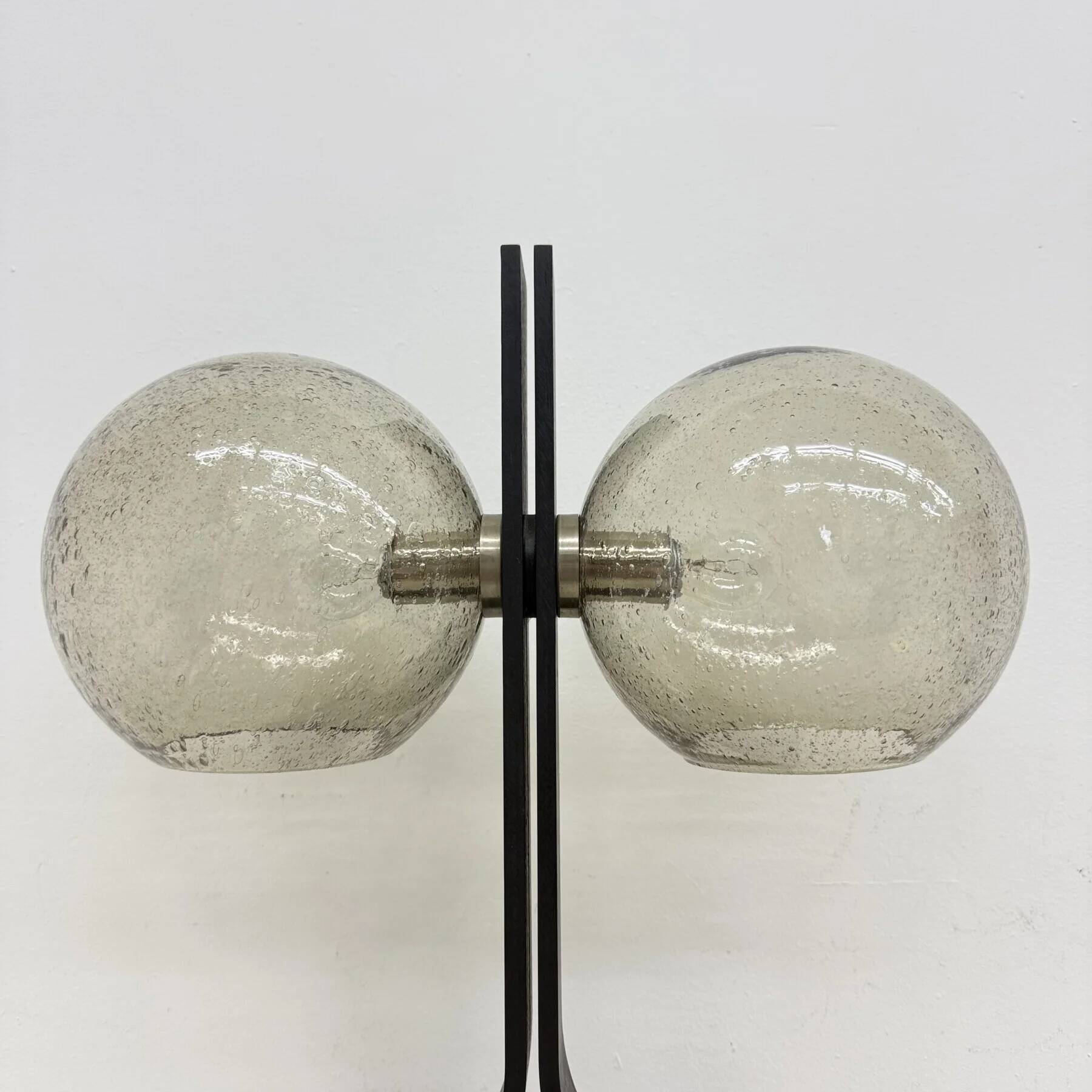 Lampe de table Temde Leuchten avec des sphères en contreplaqué et en verre, années 1970.