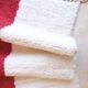 Tapis rouge et blanc contemporain - 346 x 246 cm