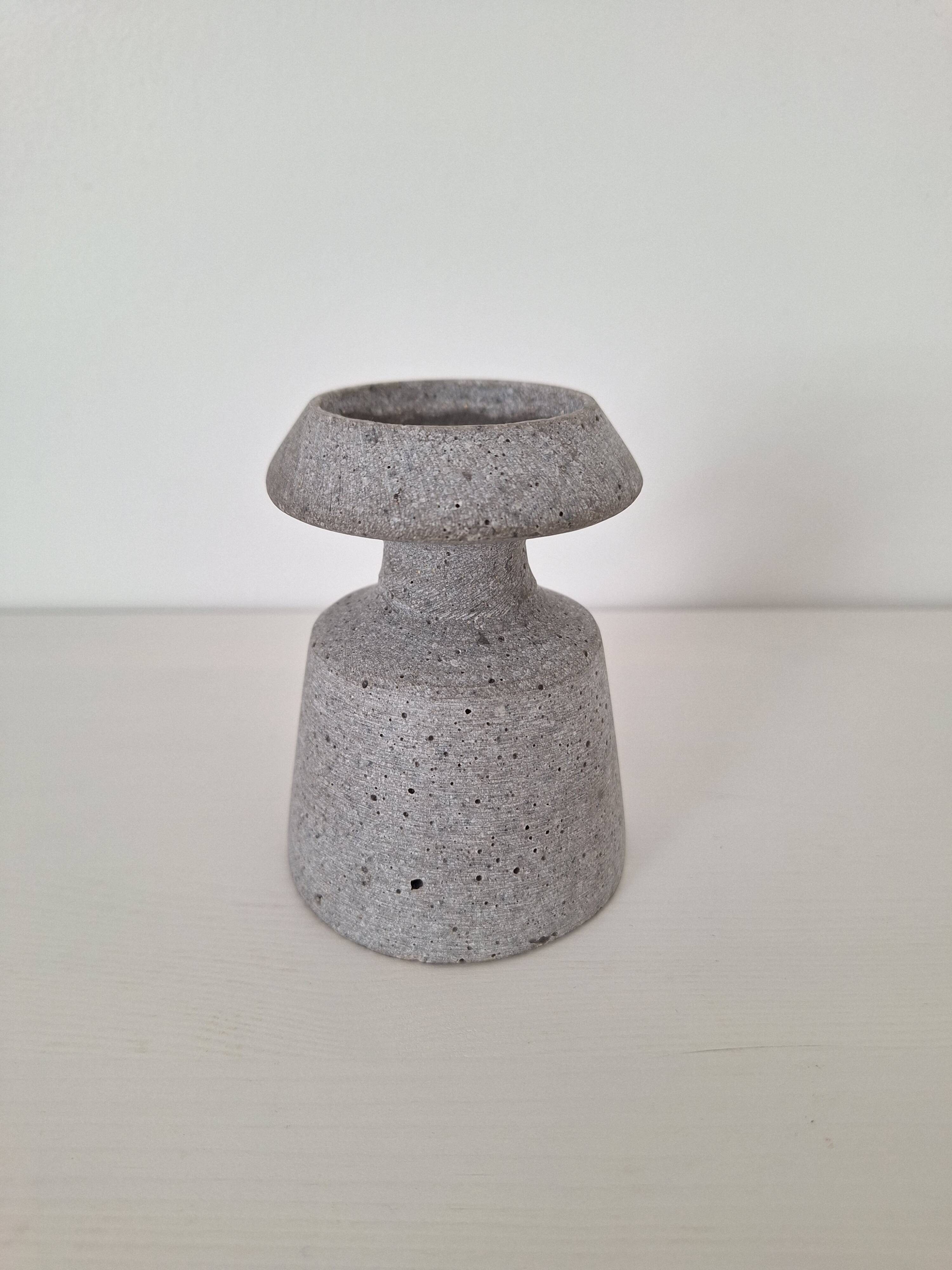 Bougeoir en béton