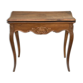 Gaming table