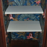 Furniture seamstress