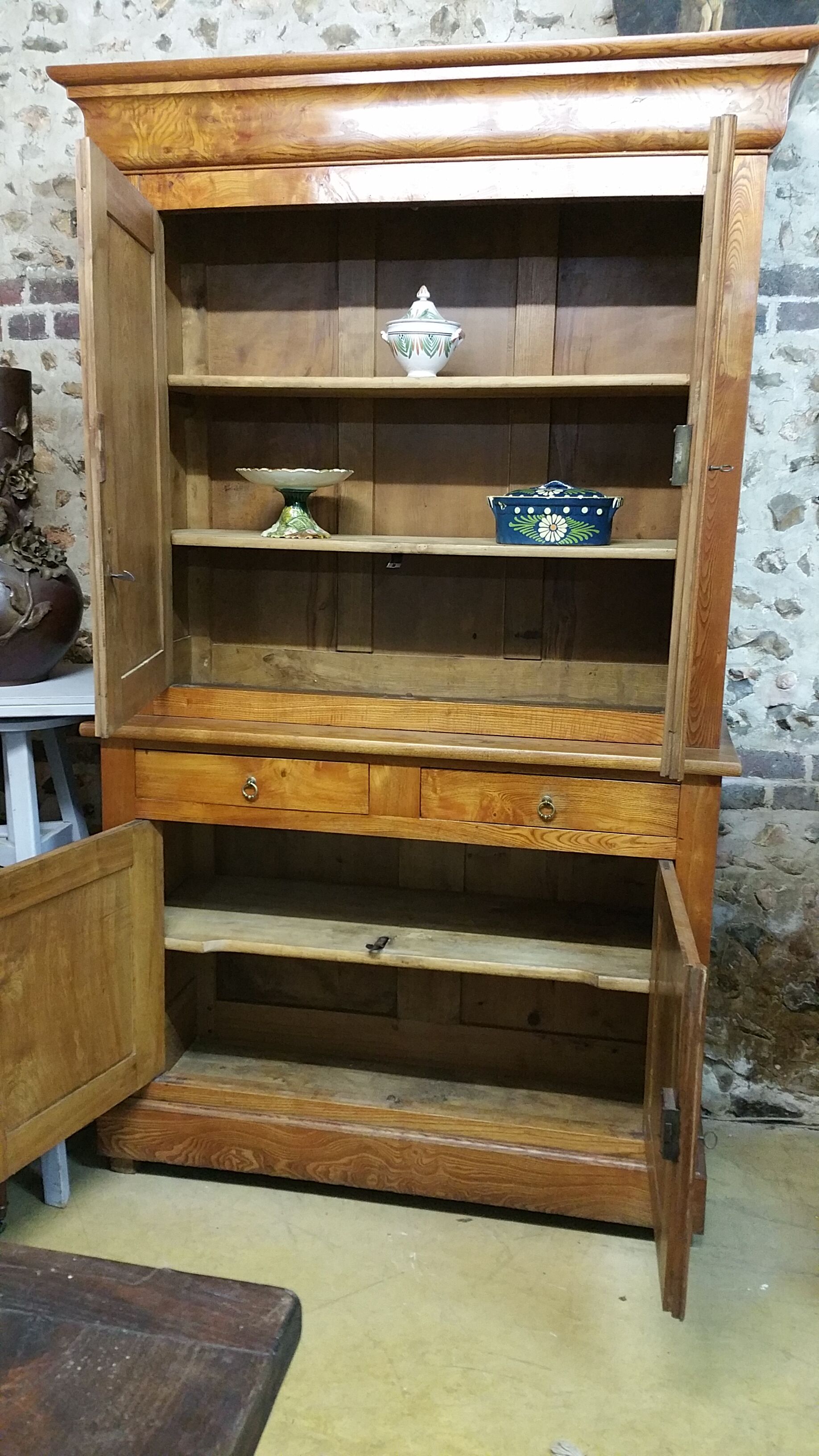 Buffet two bodies in Elm