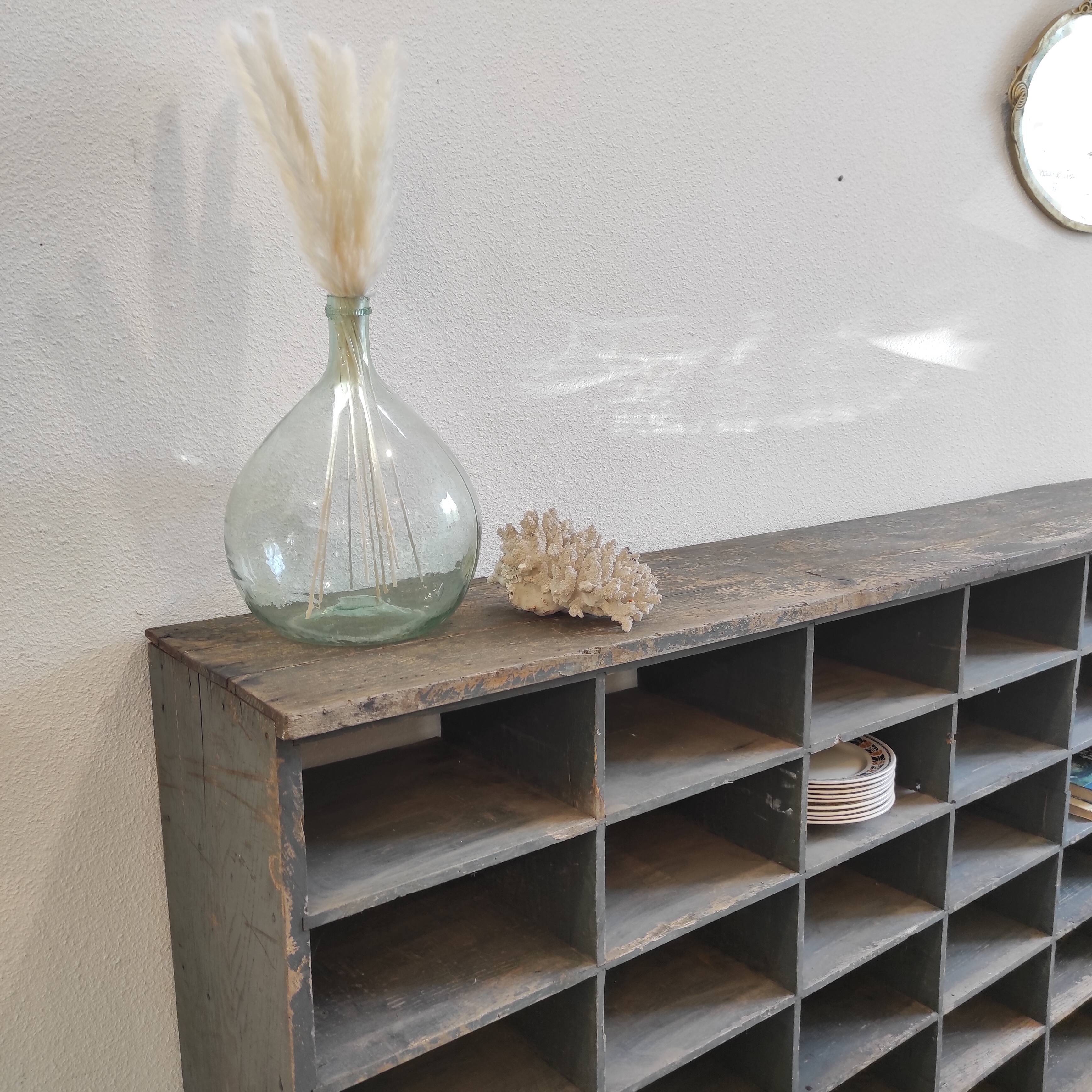 Trade furniture