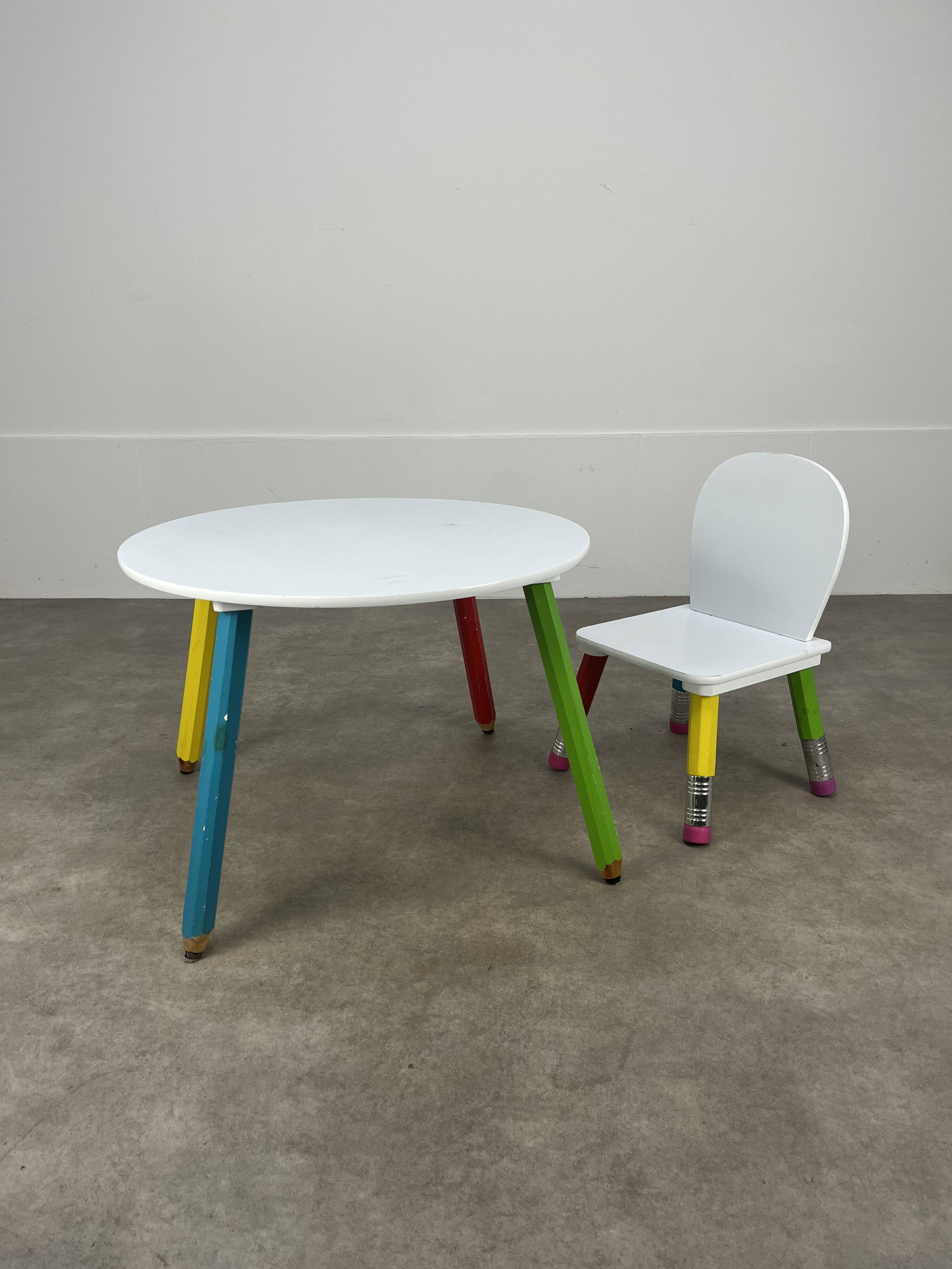 Table et chaise crayon Pierre Sala pour enfant, années 80