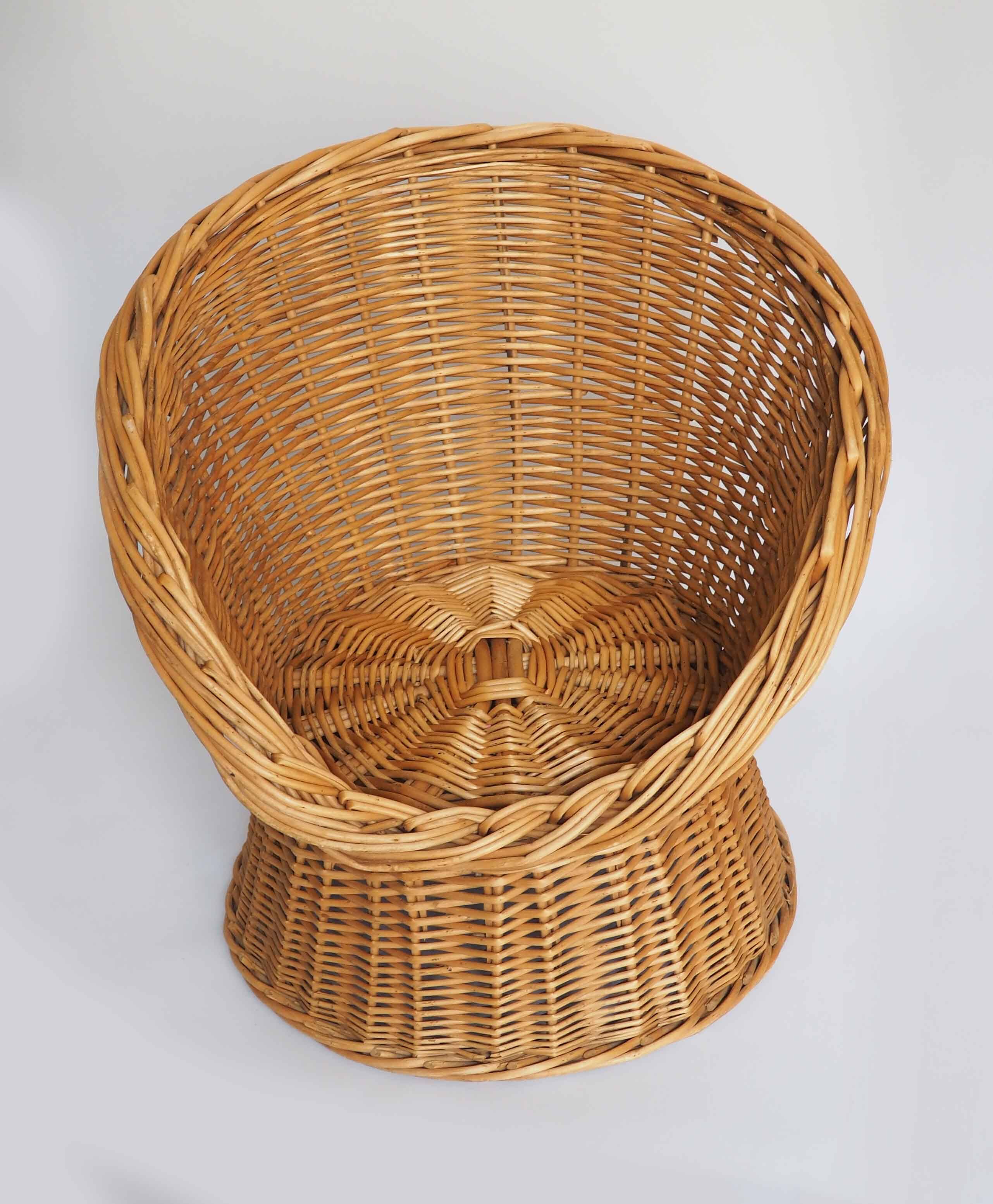 Children's rattan basket armchair